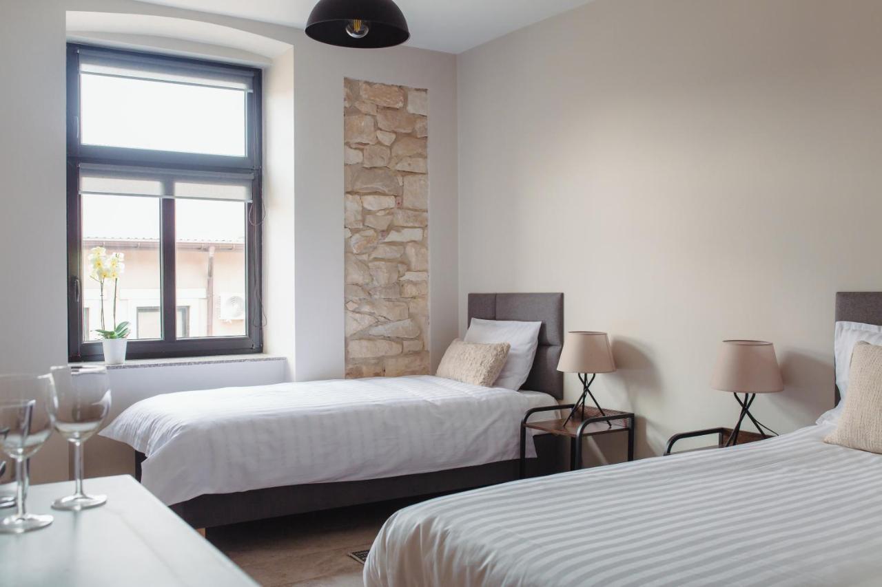 Pod Jasna 28 Apartment Czestochowa Ngoại thất bức ảnh